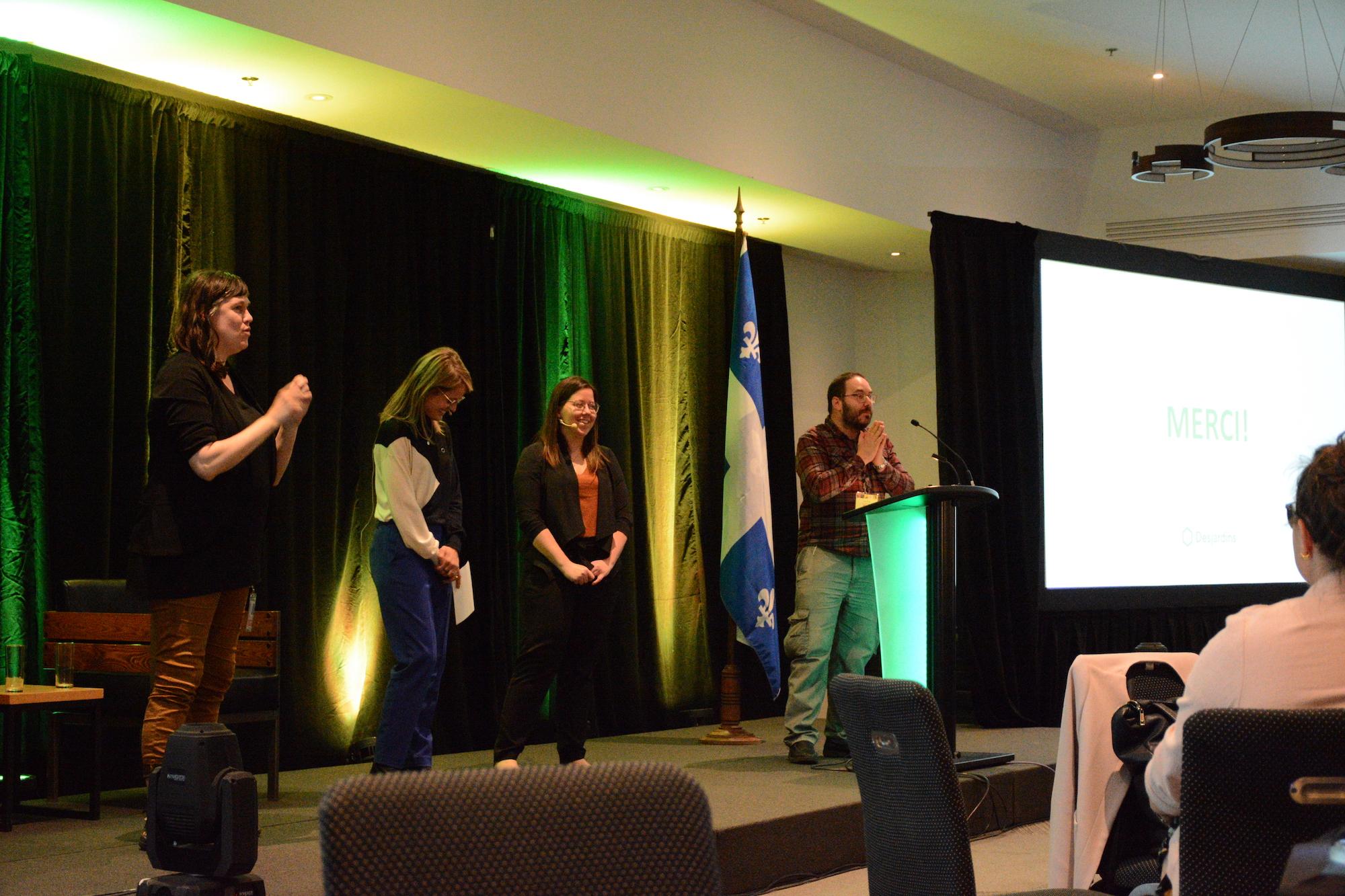 Frédéric David présente Anne-Marie Bilodeau et Marie-Claude Therrien pour la conférence M11